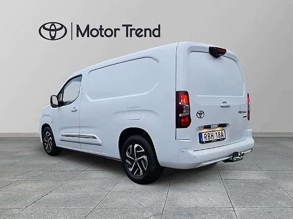 Toyota Proace City 2024 photo 2