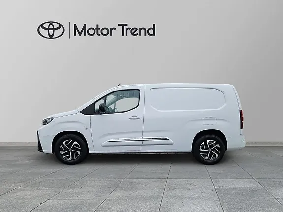 Toyota Proace City 2024 photo 3