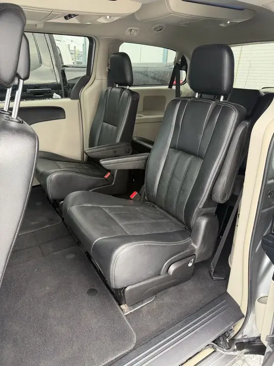 Dodge Grand Caravan 2015 photo 5