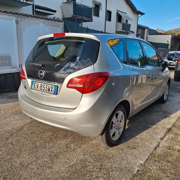Opel Meriva 2014 photo 4