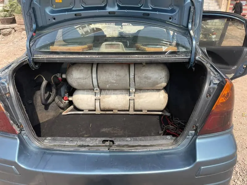 Suzuki Liana