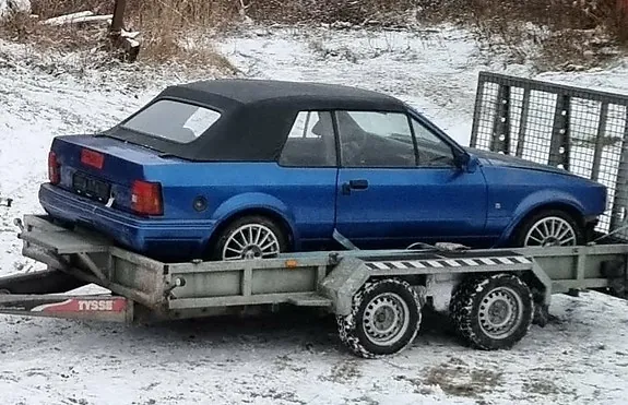 Ford Escort 1986 photo 3
