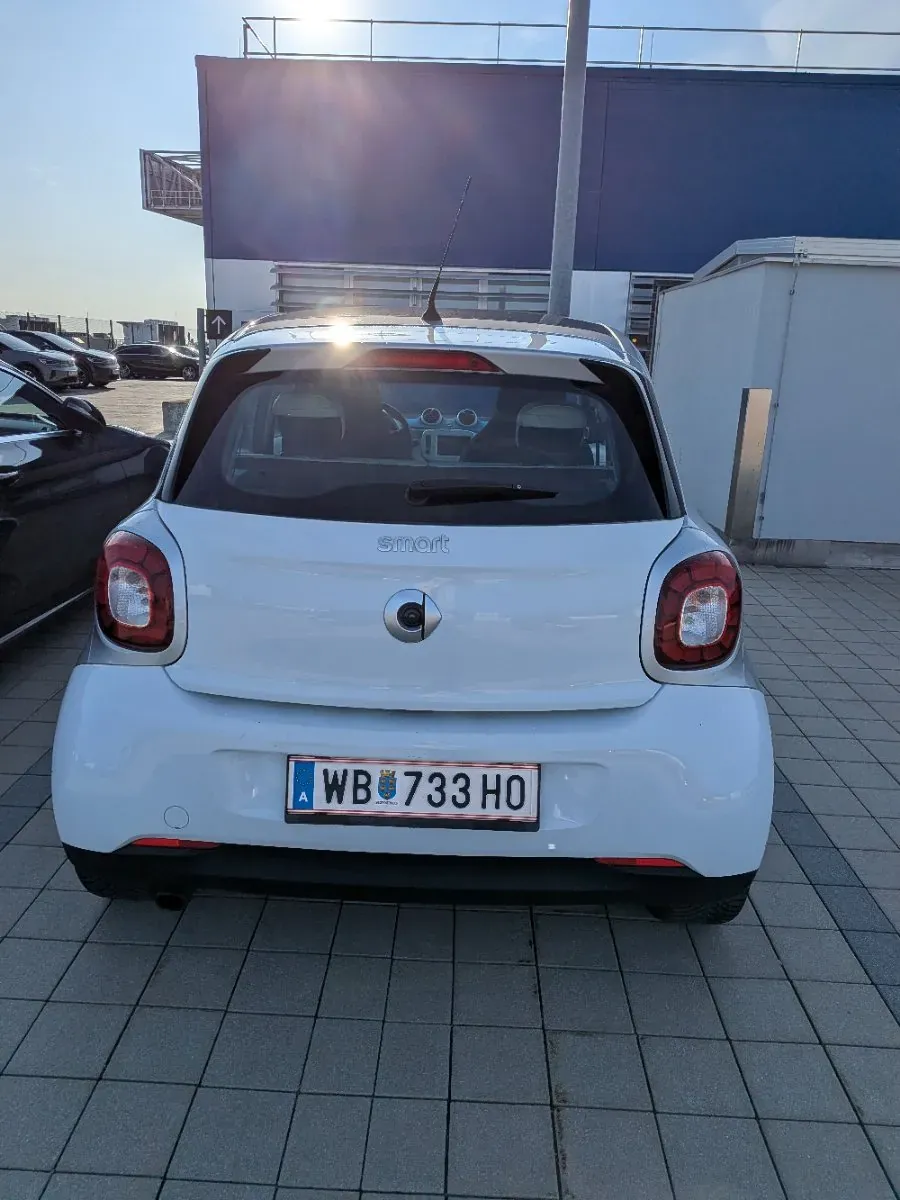 Smart Forfour 2015 photo 3