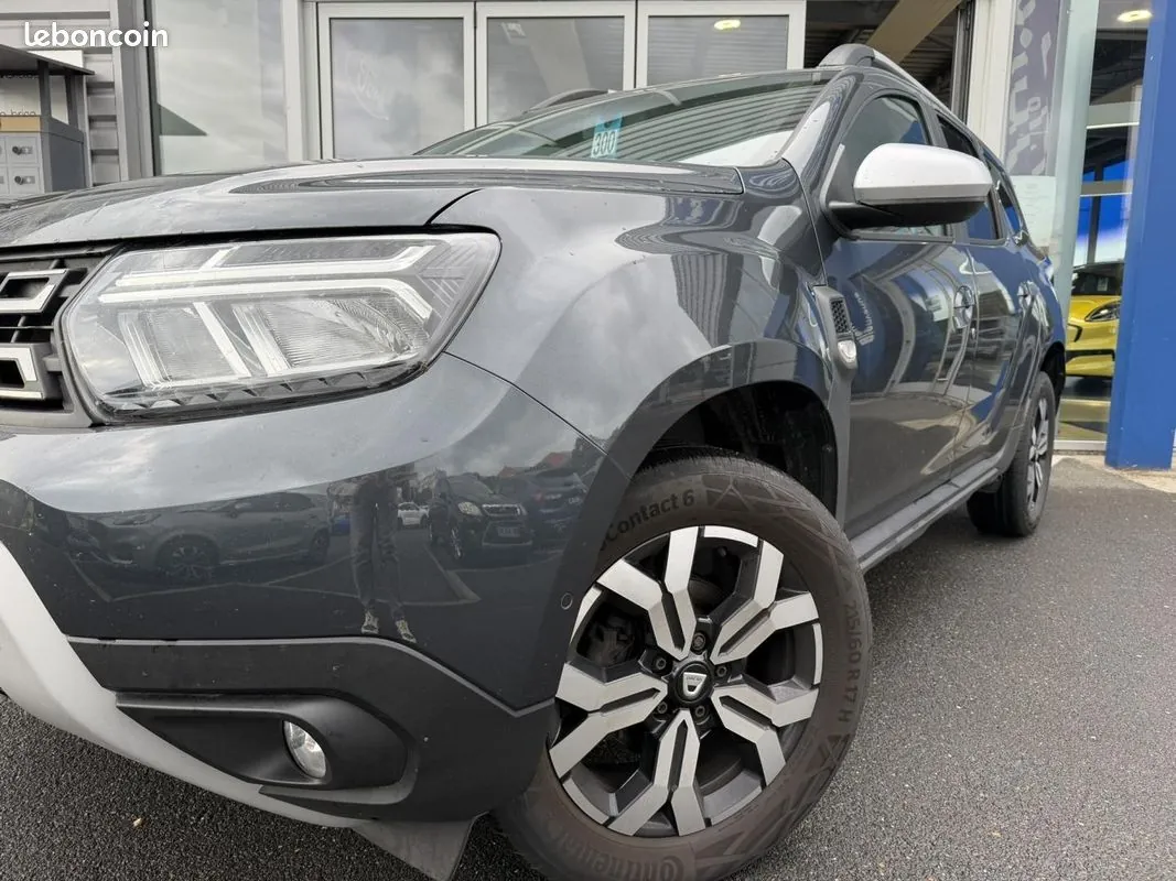 Dacia Duster 2022 photo 2