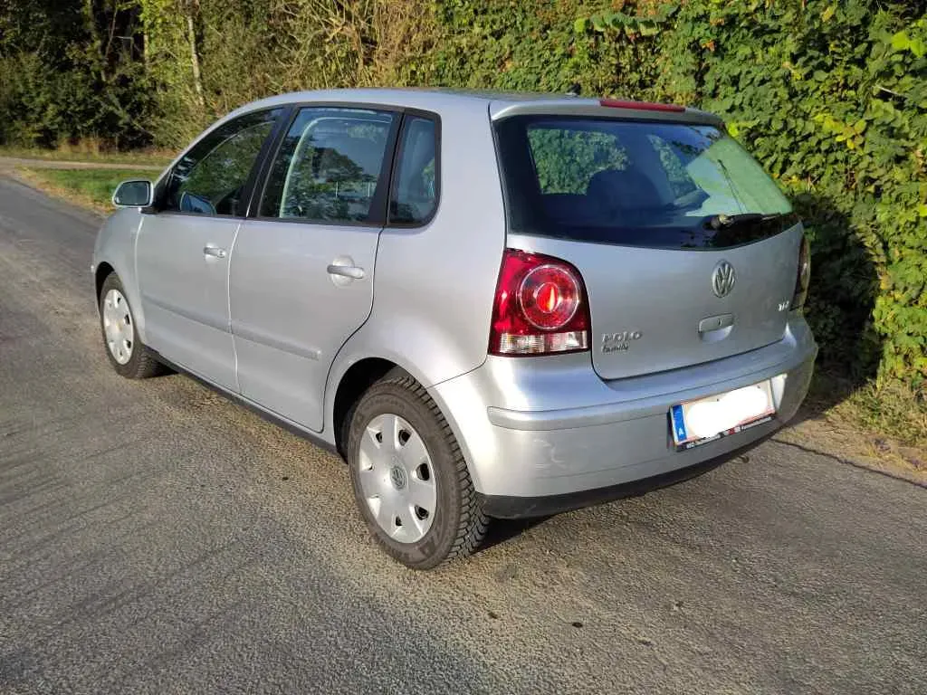 Volkswagen Polo 2005 photo 2
