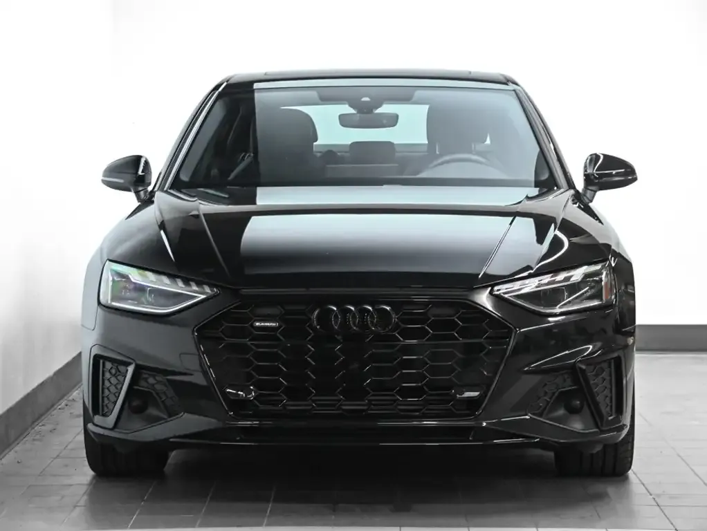 Audi A4 2025 photo 2