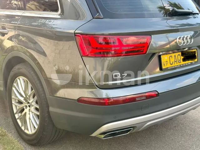 Audi Q7 2016 photo 3