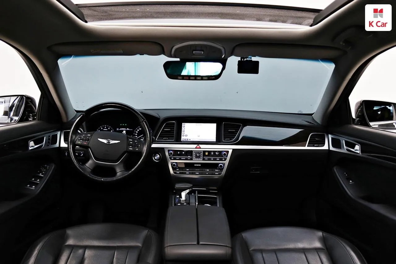 Genesis G80 2019 photo 5