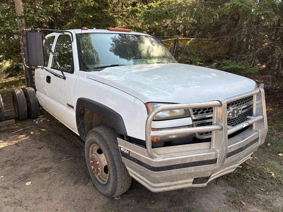 Chevrolet Silverado 3500 2005 photo 3