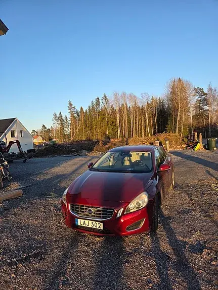 Volvo S60 2011 photo 3