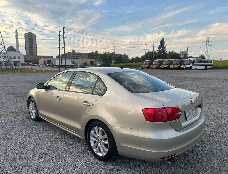Volkswagen Jetta 2014 photo 4