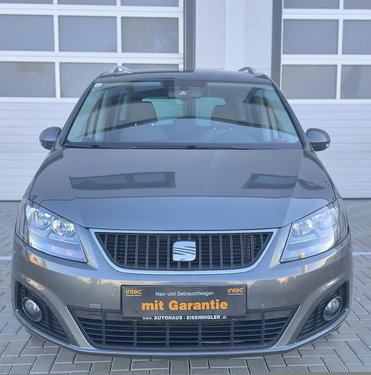Seat Alhambra 2011 photo 2