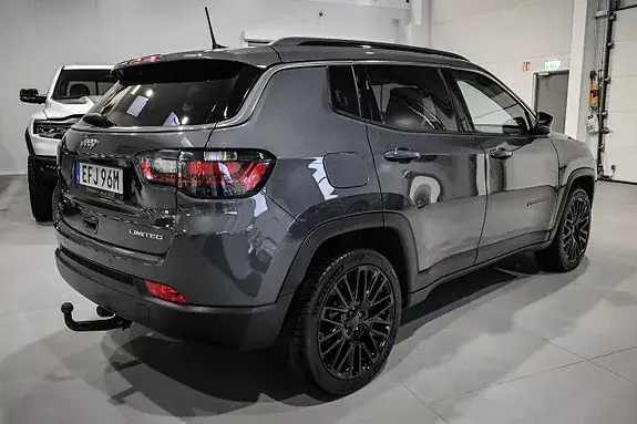 Jeep Compass 2022 photo 2