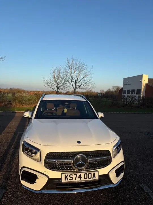 Mercedes-Benz Glb 2024 photo 2