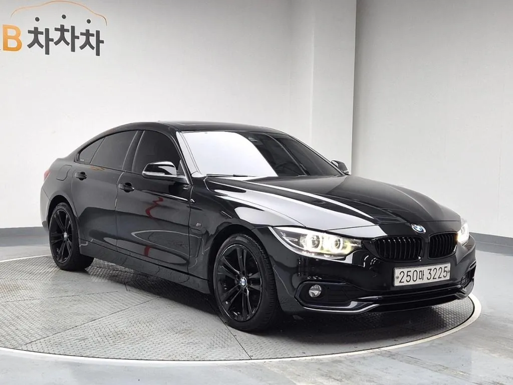 BMW 4Series 2020 photo 4