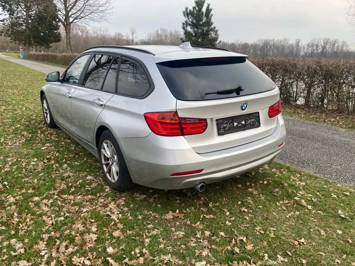 BMW 3 Series 2013 photo 3