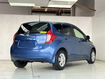 Nissan Note 2014 photo 5