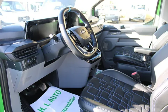 Ford E-Transit 2025 photo 3