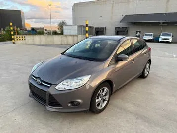 Ford Focus 2013 photo 3
