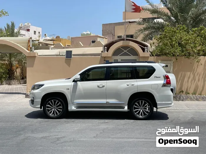 Toyota Prado 2022 photo 3
