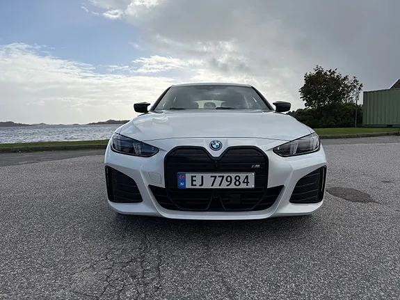 BMW I4 2025 photo 3