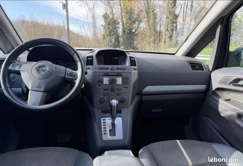Opel Zafira 2006 photo 3