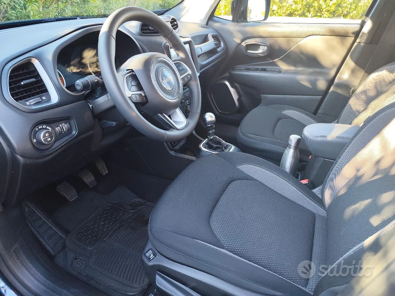 Jeep Renegade 2024 photo 4