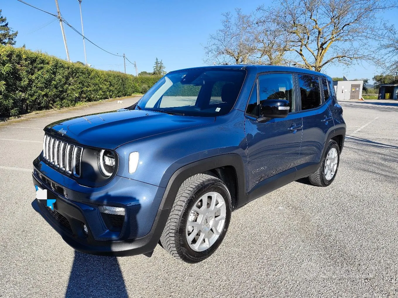 Jeep Renegade 2024 photo 2