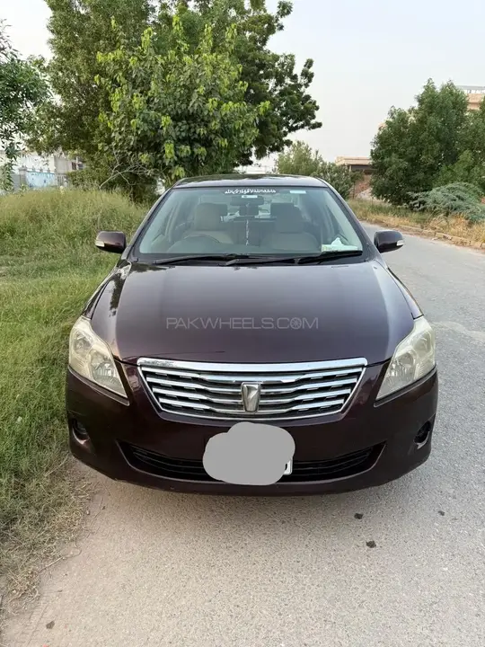 Toyota Premio