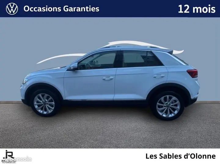 Volkswagen T-Roc 2023 photo 2
