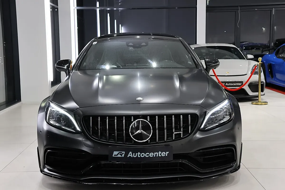 Mercedes-Benz C-Class 2020 photo 3