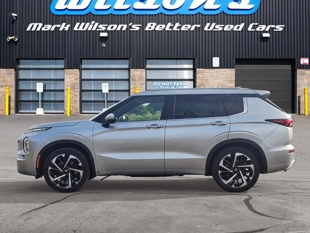 Mitsubishi Outlander 2022 photo 2