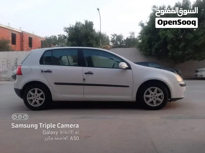 Volkswagen Golf 2007 photo 2