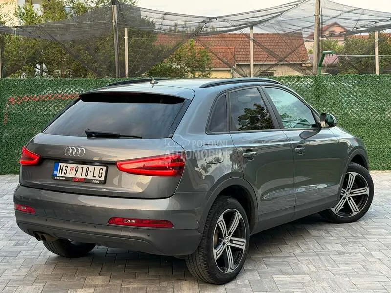 Audi Q3 2013 photo 5