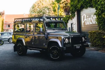 Land Rover Defender 2014 photo 3