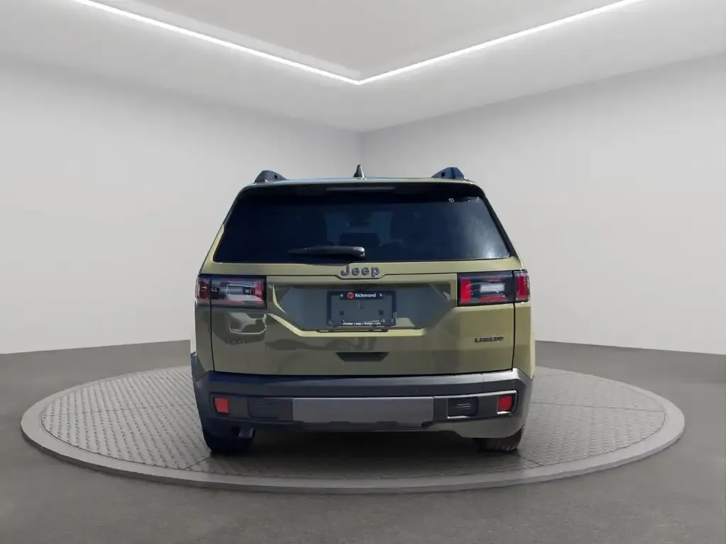 Jeep Cherokee 2026 photo 5