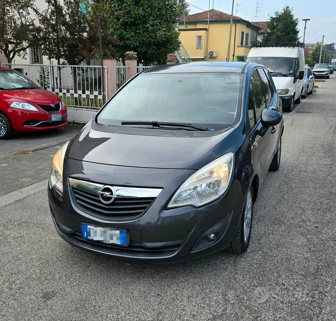 Opel Meriva 2012 photo 2