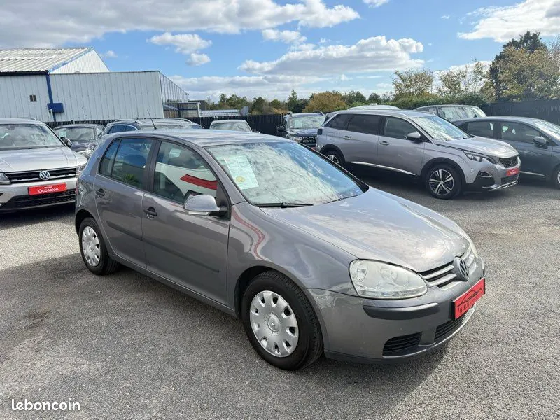 Volkswagen Golf 2005 photo 2