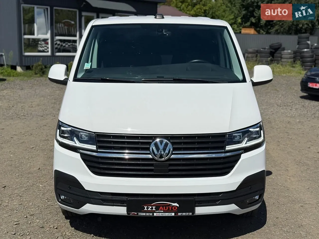 Volkswagen Transporter 2023 photo 3