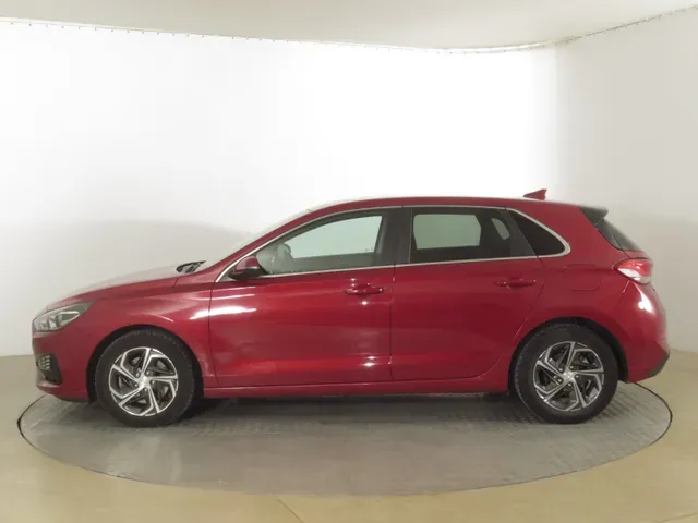 Hyundai I30 2022 photo 2