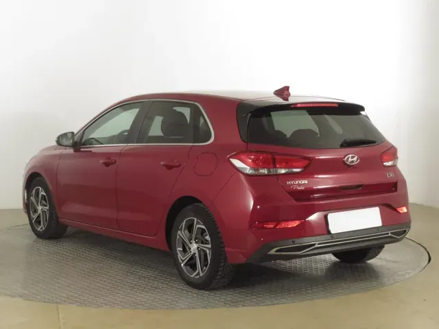 Hyundai I30 2022 photo 3