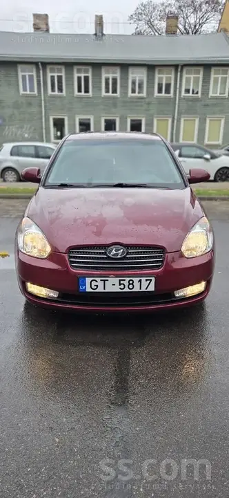 Hyundai Accent