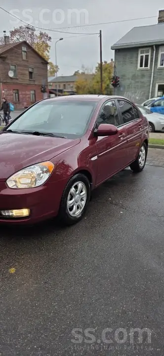 Hyundai Accent 2007 photo 2