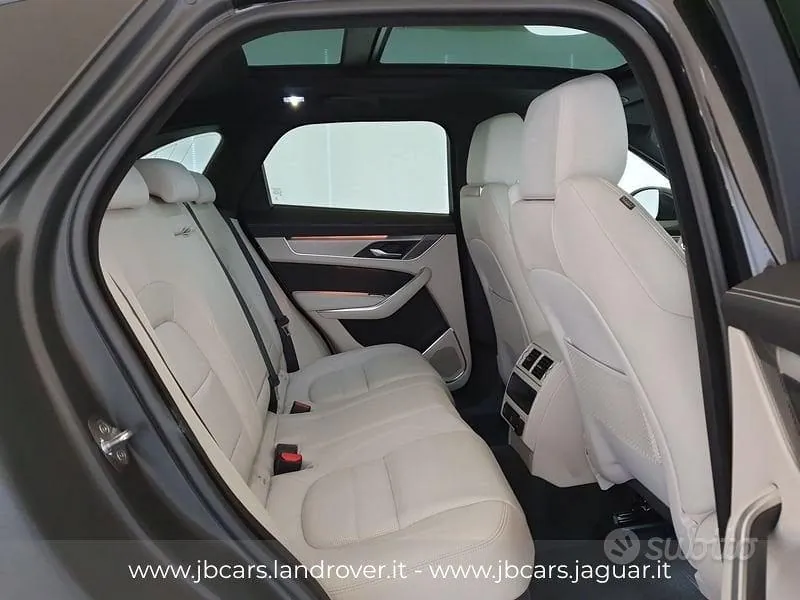 Jaguar F-Pace 2024 photo 5