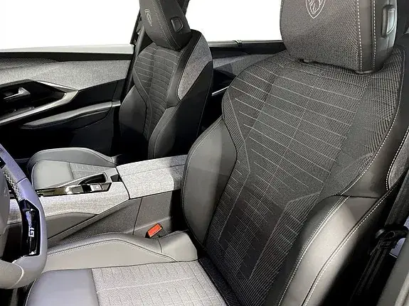Peugeot 5008 2025 photo 5
