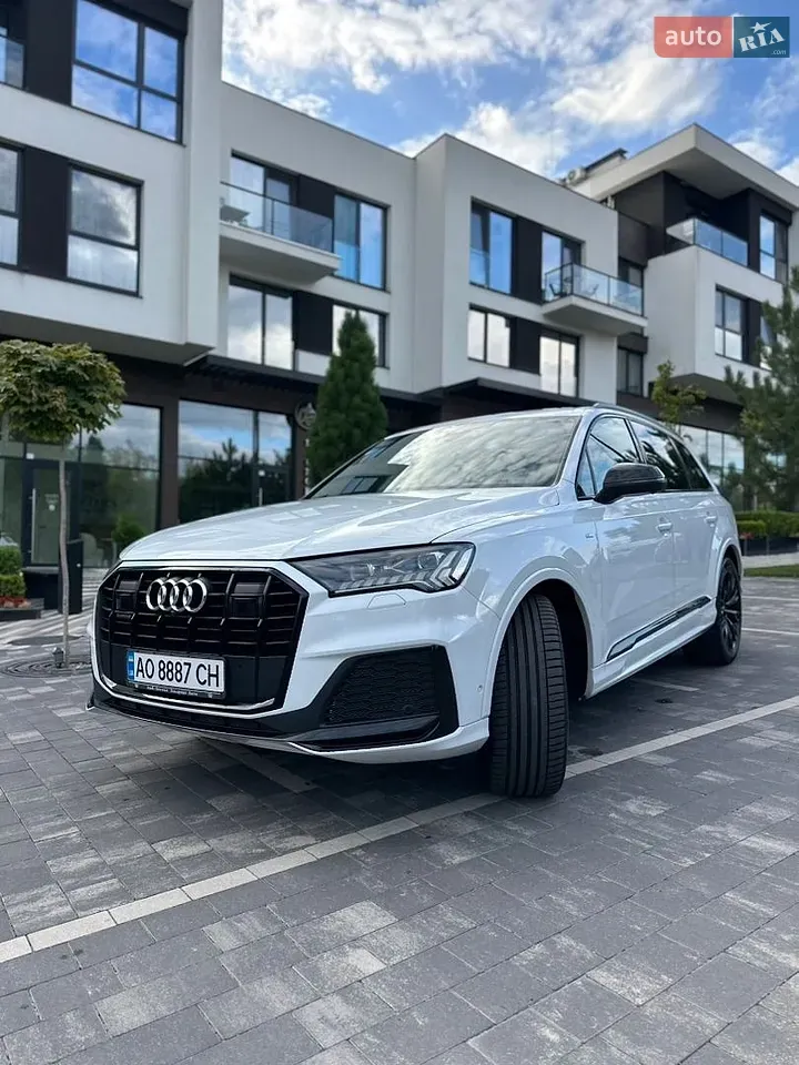 Audi Q7 2020 photo 3