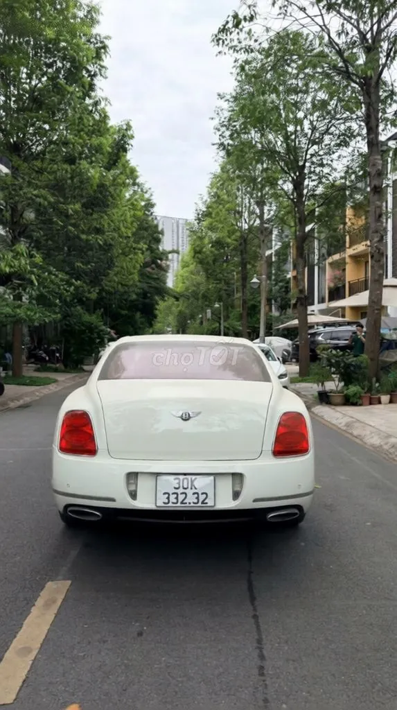 Bentley Flying Spur 2007 photo 4
