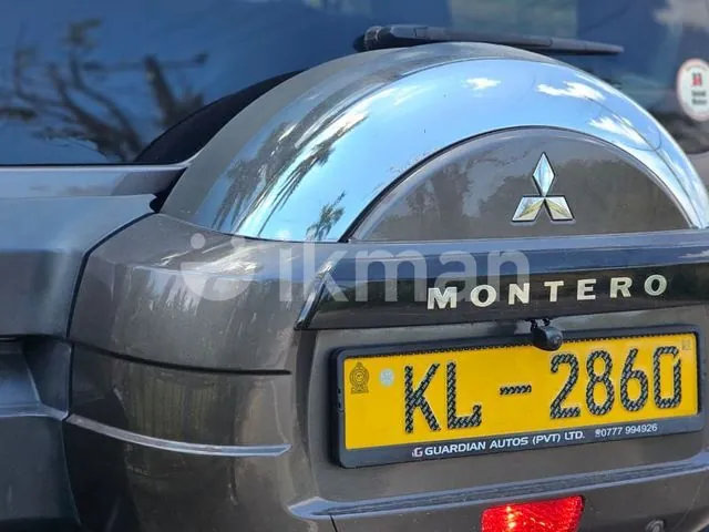 Mitsubishi Montero 2009 photo 3