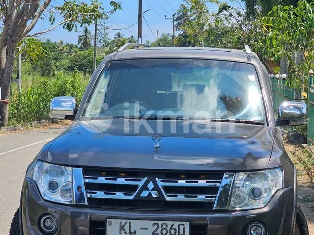 Mitsubishi Montero