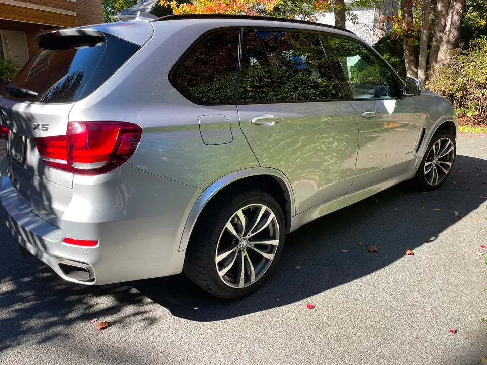 BMW X5 2015 photo 2
